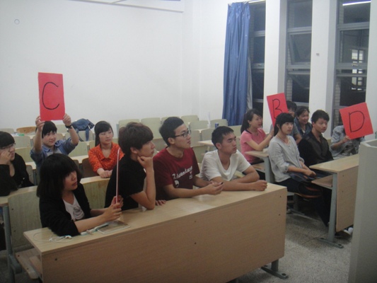 【学生活动】“学党史 知团情 通校史”知识竞赛