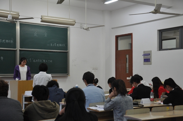 【学生活动】群雄舌战展雄风，针锋相对辩天下