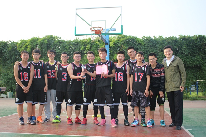 艾弗森贝博ballbet官网取得校学生组织篮球联赛亚军